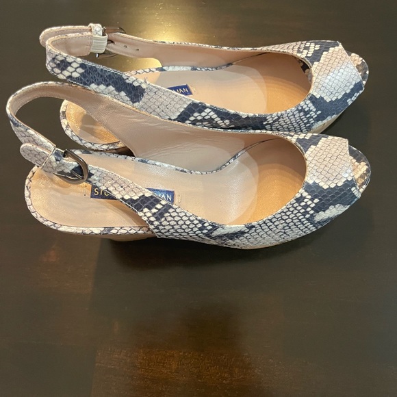Stuart Weitzman WOMENS wedges new with tag - Picture 3 of 5